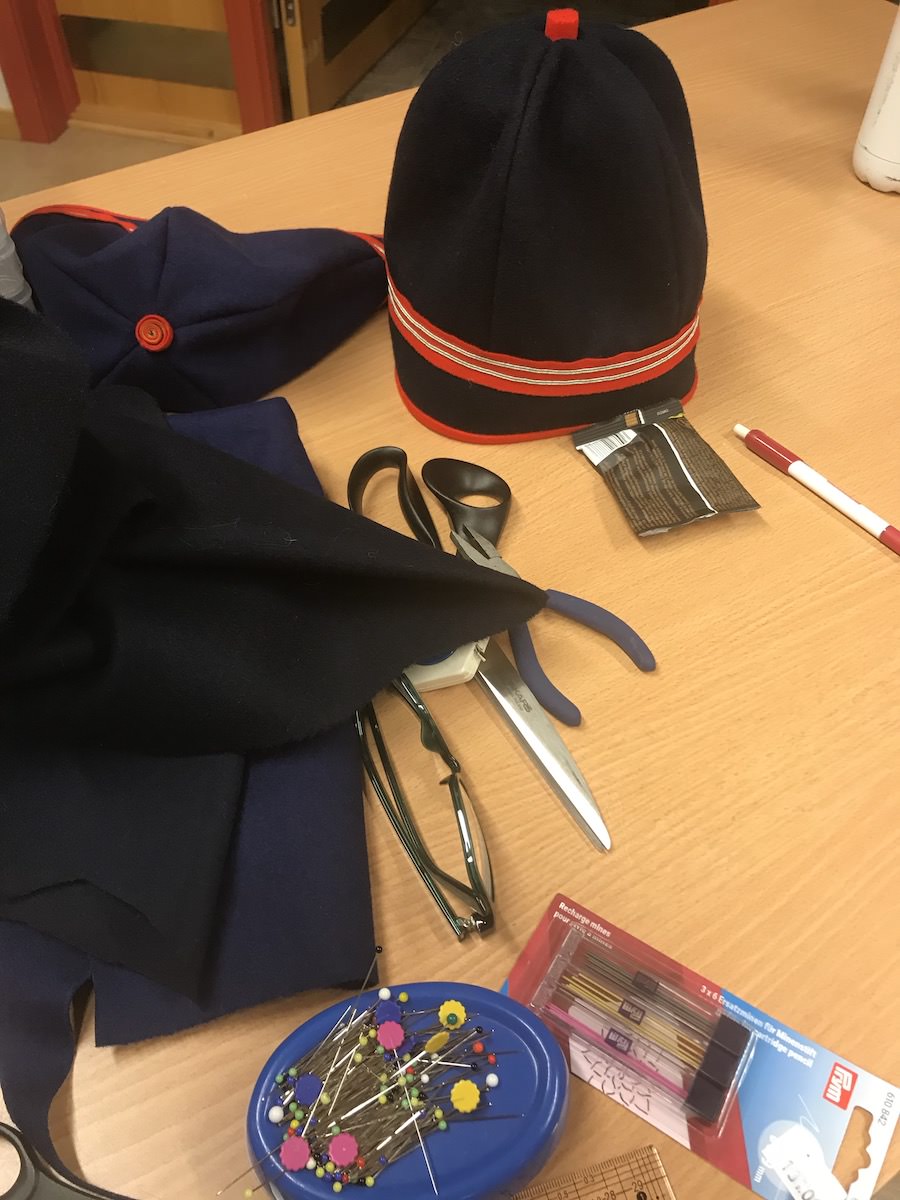 Lue under arbeid på kurs