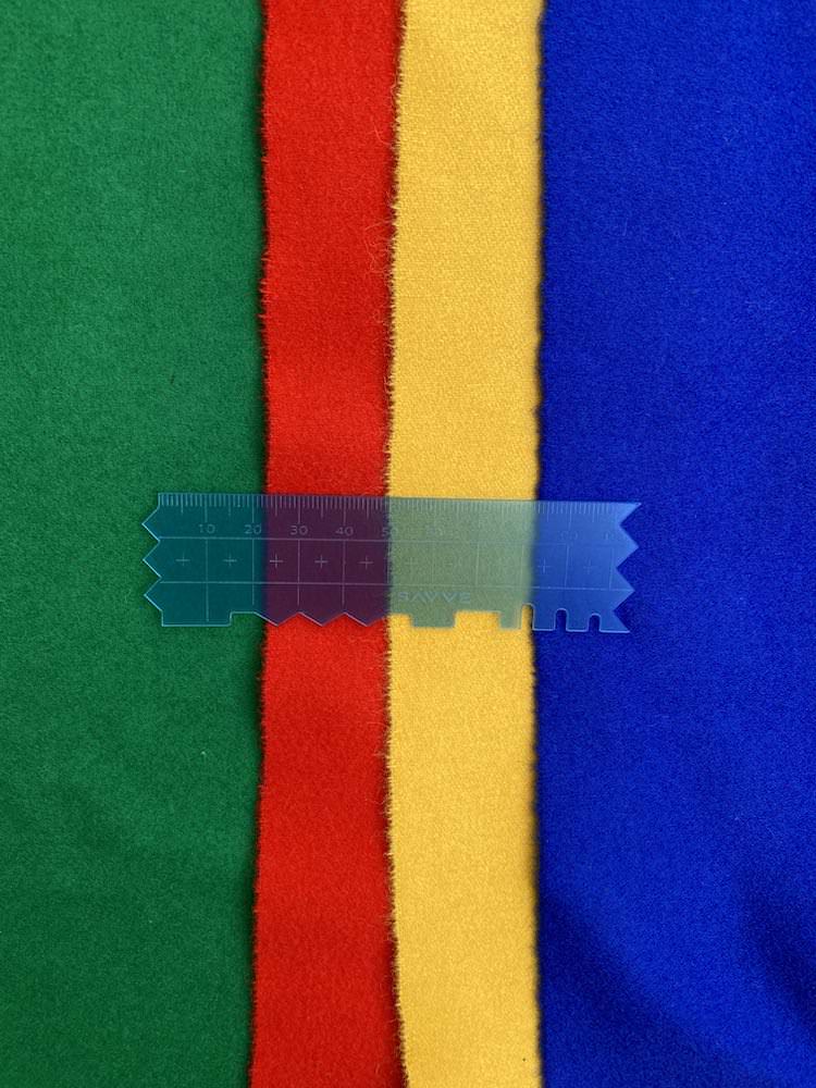 Ferdig tinntrådbroderi